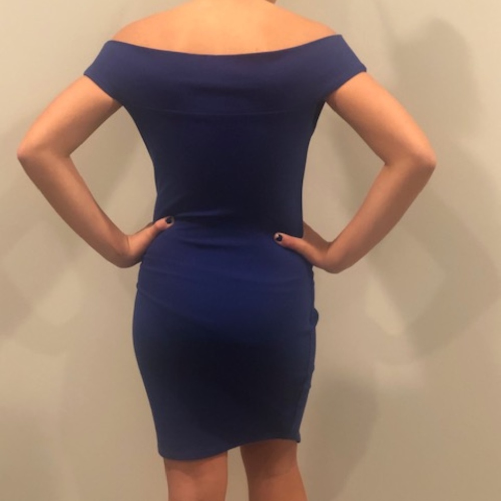 Dress - Picture 2 of 2